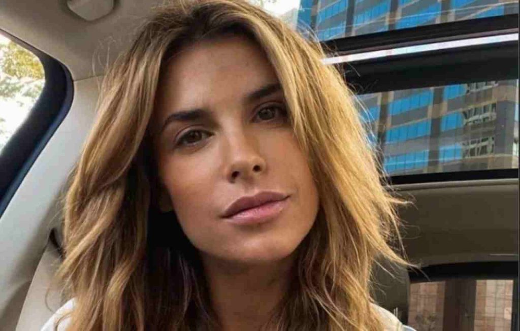 Elisabetta Canalis preoccupa i fan - Romait.it