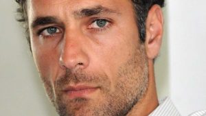 Raoul Bova scappato con una più giovane