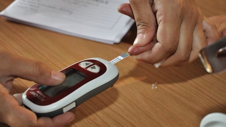 Test per misurare il glucosio in pazienti col diabete