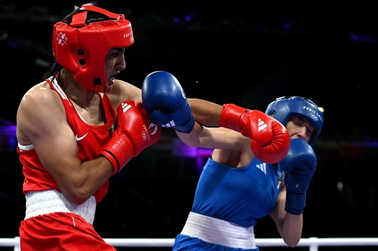 Il match olimpico di boxe tra Angela Carini e Imane Khelif a Parigi 2024