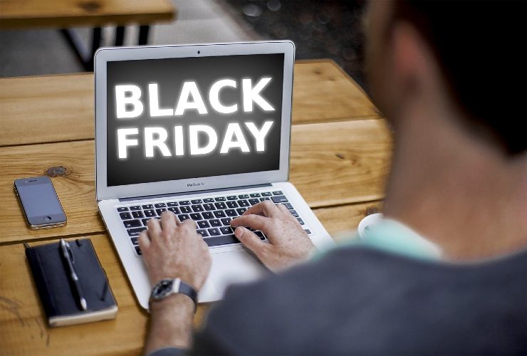 A Roma è già scattato il Black Friday