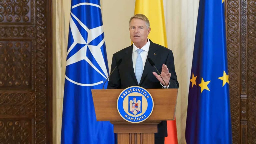 Klaus Iohannis, Romania