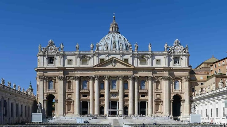 Chiesa Cattolica, Basilica di San Pietro in Vaticano